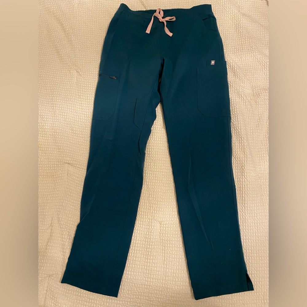 Figs Yola Skinny Scrub Pants